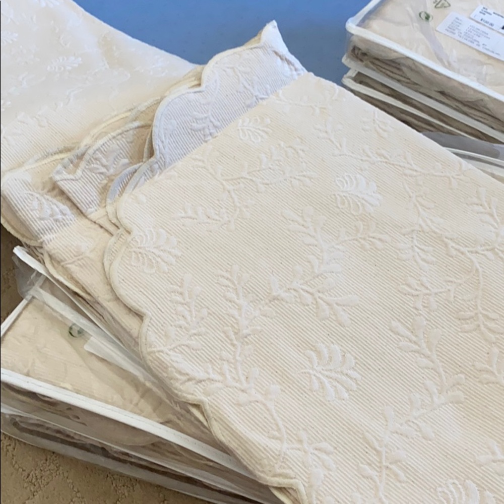 Brand new bed spread from Portugal